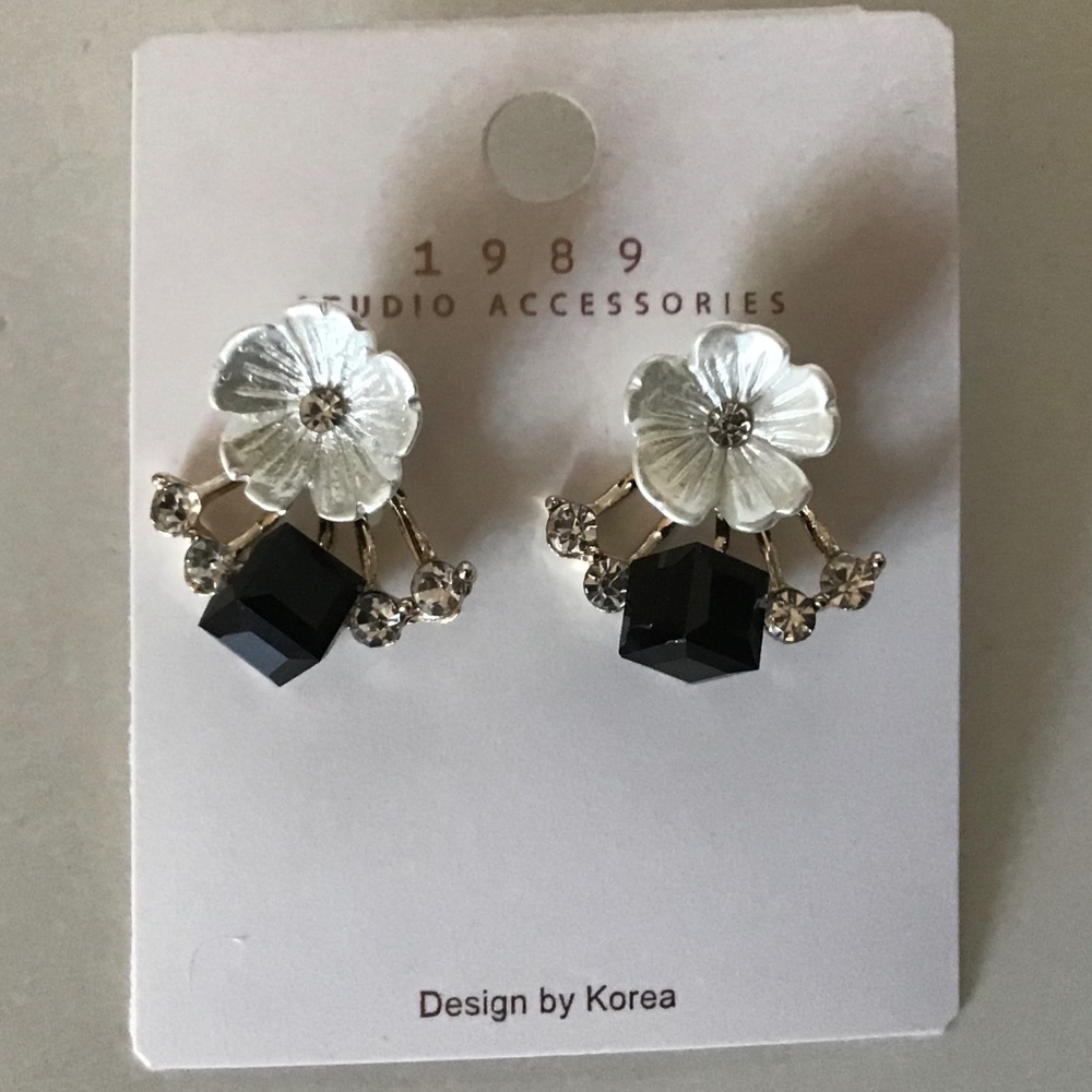 Floral Earrings